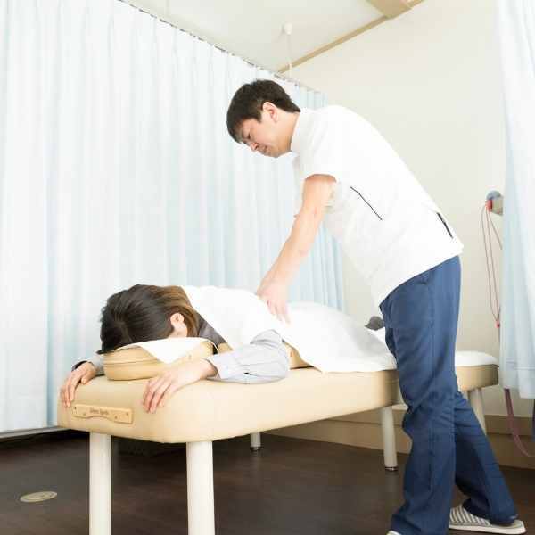 院長・宮坂栄司